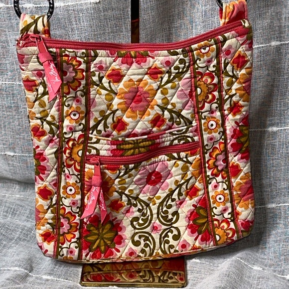 Vera Bradley Folkloric Pattern Original Hipster Crossbody Bag Designer GUC 2011 - Picture 2 of 14